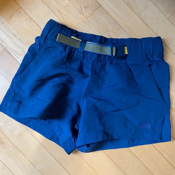 The North Face Women’s Class V Hike Shorts - Picture 1 of 3